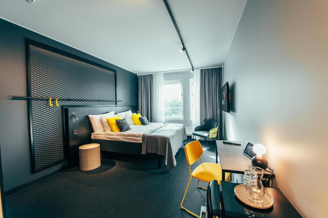 The Folks Hotel Konepaja ヘルシンキ エクステリア 写真