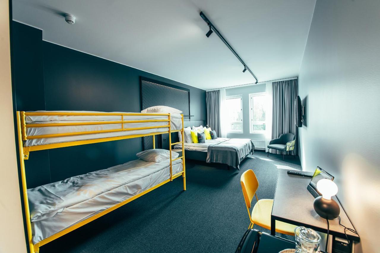 The Folks Hotel Konepaja ヘルシンキ エクステリア 写真