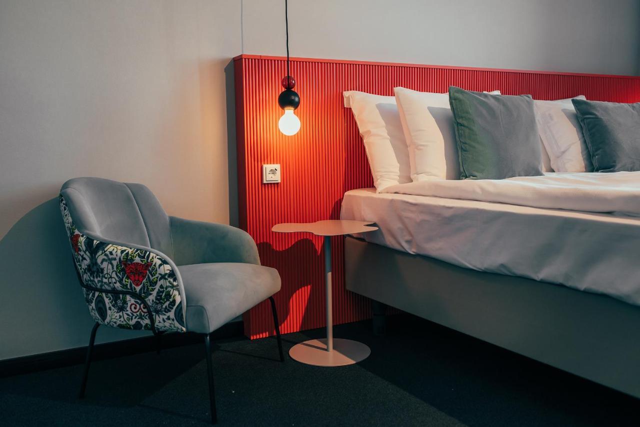 The Folks Hotel Konepaja ヘルシンキ エクステリア 写真
