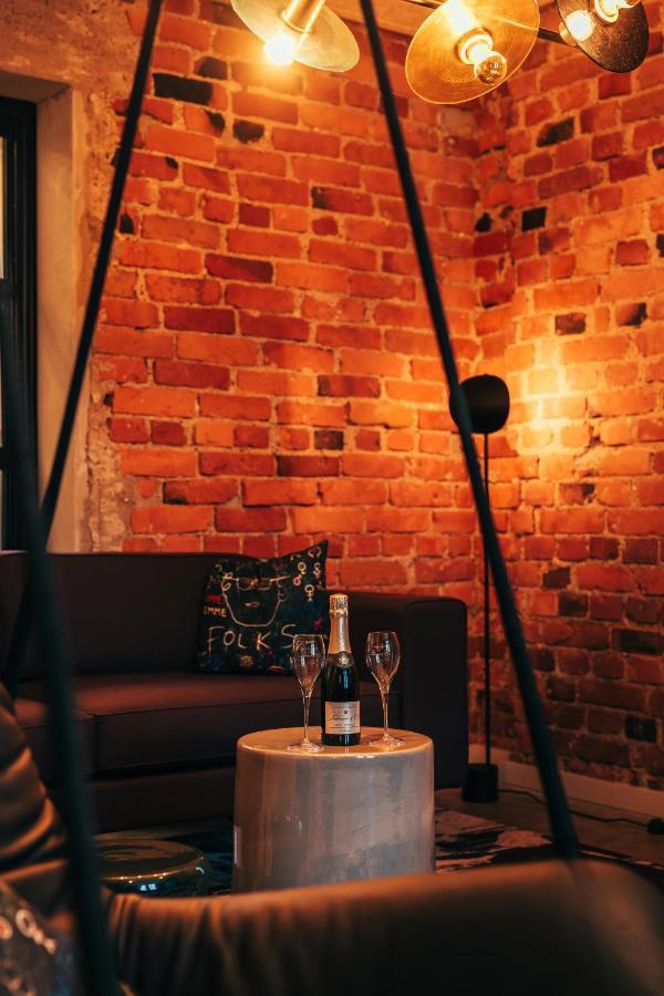 The Folks Hotel Konepaja ヘルシンキ エクステリア 写真