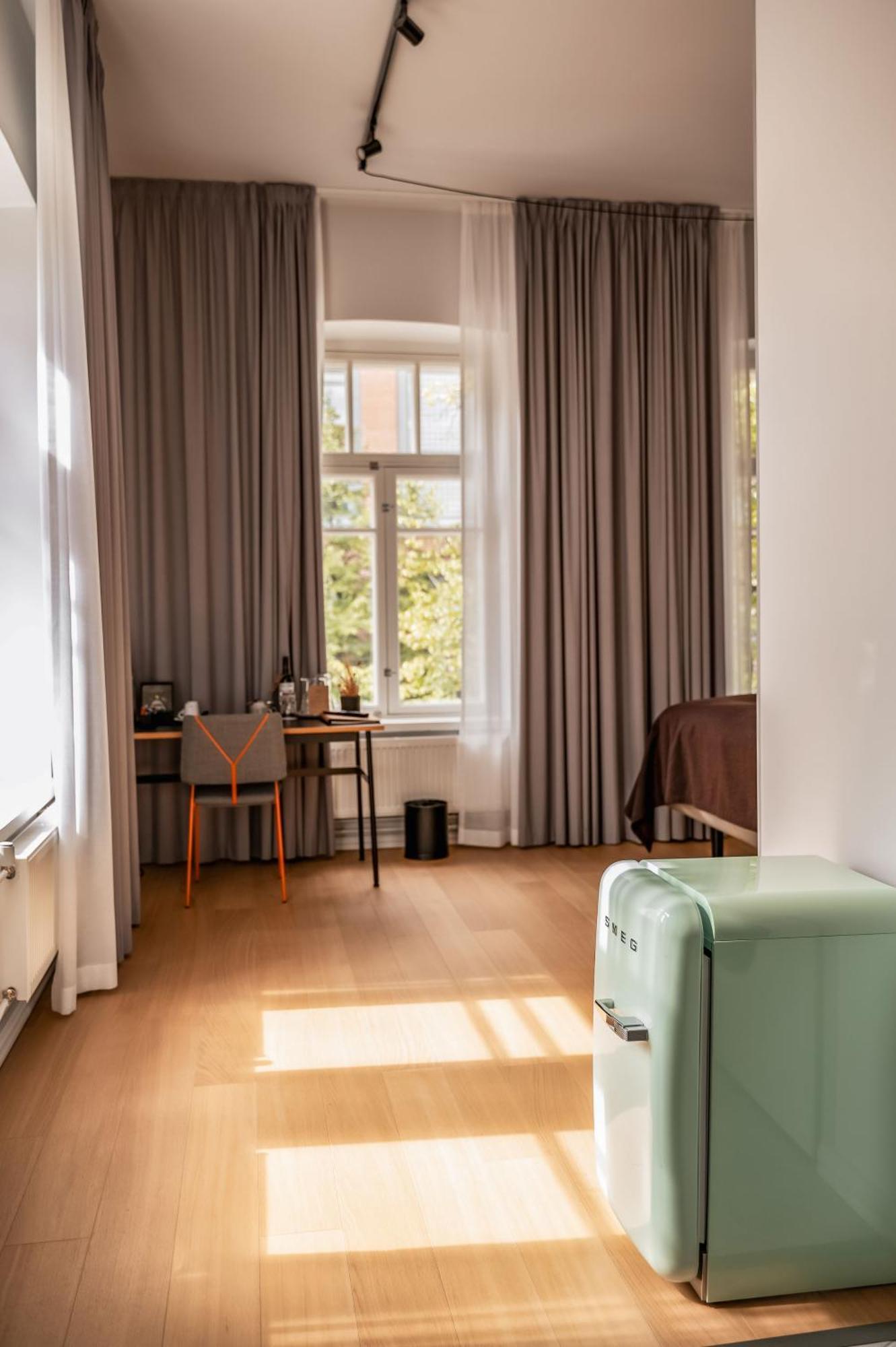The Folks Hotel Konepaja ヘルシンキ エクステリア 写真