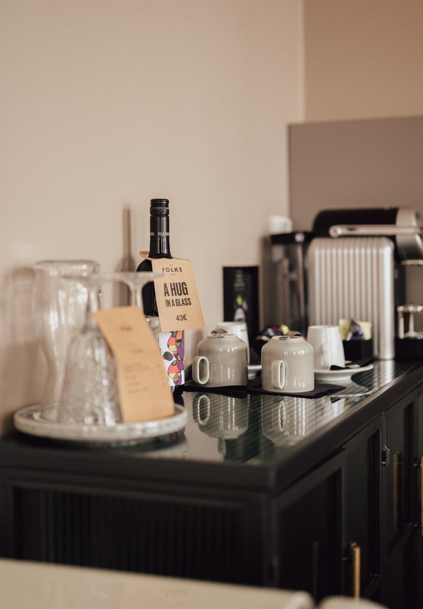 The Folks Hotel Konepaja ヘルシンキ エクステリア 写真